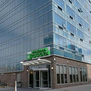 Hotel Wyndham Garden Long Island ***