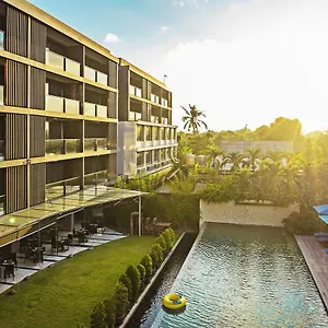 **** Hotel By Watermark And Indonésie